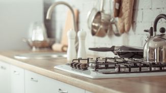 5 ideias práticas de decoração para cozinhas pequenas!